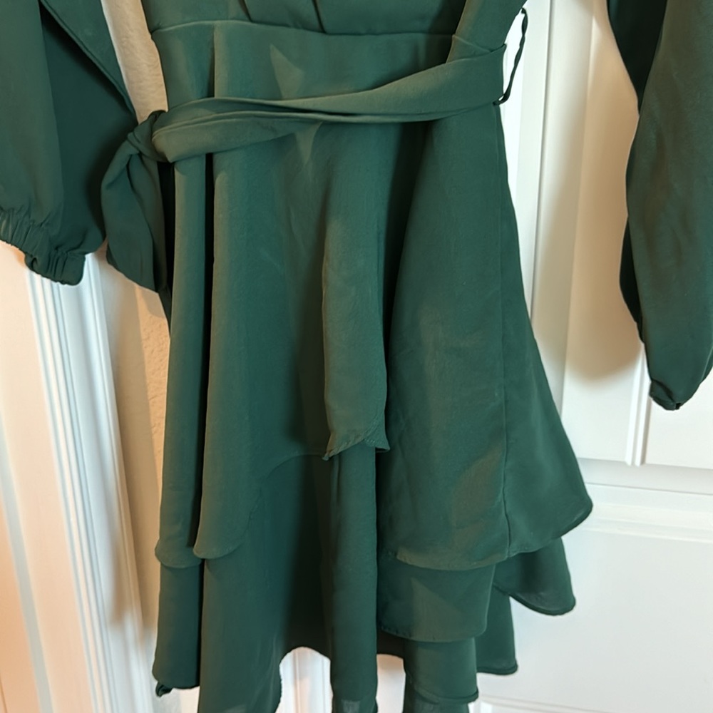 Size Tag Missing But This Is Size Small - image 2